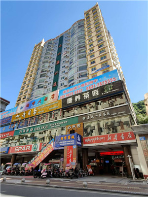 阿坝州新华书店 邀请消防指战员开展消防安全知识培训